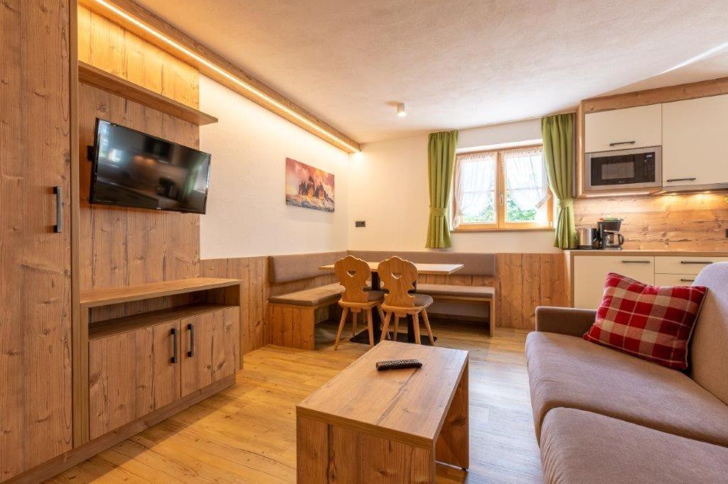 Apartment Edelweiss Sexten Exterior photo